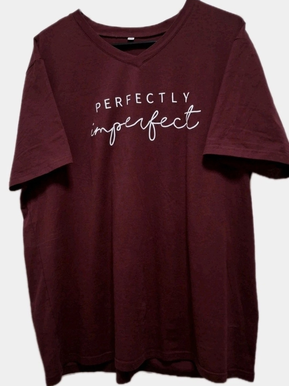 Womens XXL Burgundy Perfectly Imperfect Graphic Tee V Neck Shirt